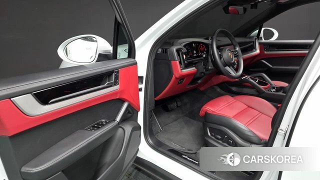 Porsche Cayenne (PO536) 2025 Белый из Кореи, фото 2