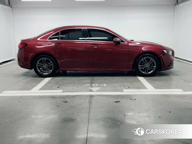 Mercedes-Benz A-Class 2021 Красный из Китая, фото 2