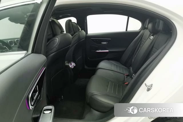 Mercedes-Benz C-class 2023 Белый из Китая, фото 2