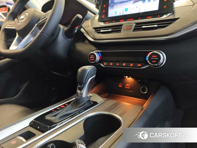 Nissan Altima 2022 Белый из Китая, фото 2