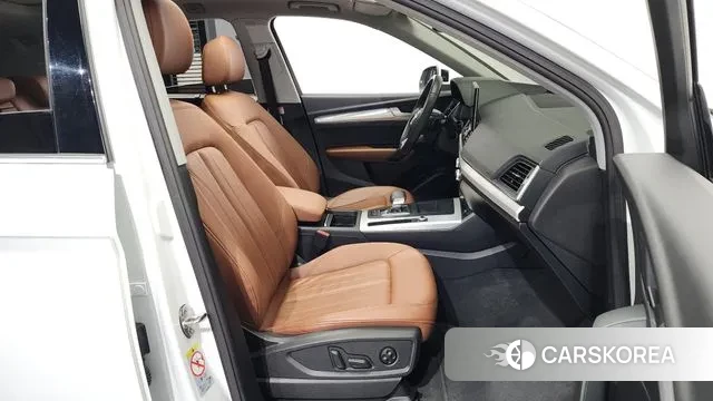 Audi Q5 (FY) 2023 Белый из Кореи, фото 2