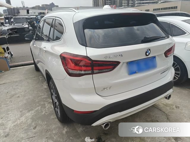 BMW X1 2023 Белый из Китая, фото 2