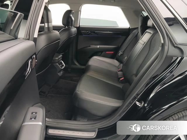 Hyundai Grandeur Hybrid (GN7) 2023 Черный из Кореи, фото 2