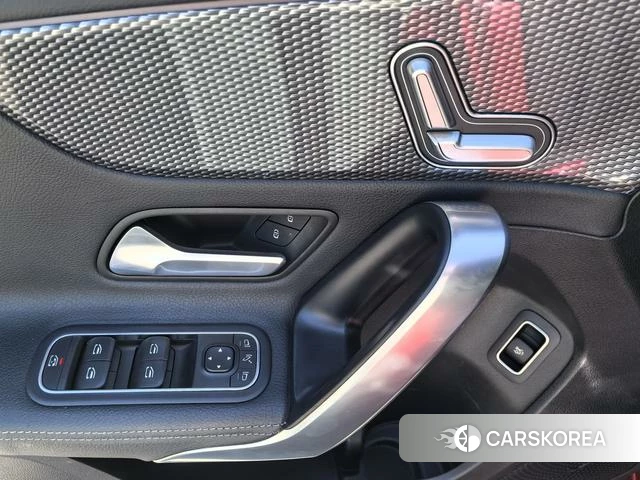 Mercedes-Benz A-Class 2020 Красный из Китая, фото 2