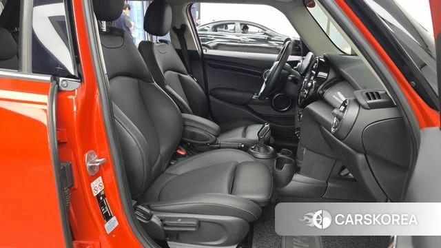 Mini Cooper 2021 Оранжевый из Кореи, фото 2