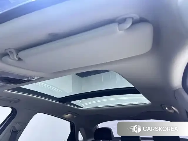 Kia K5 2025 Белый из Китая, фото 2