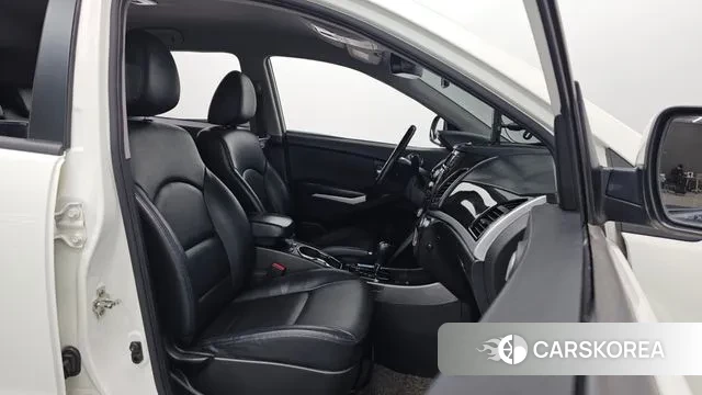 Ssangyong New Style Korando C 2019 Белый из Кореи, фото 2