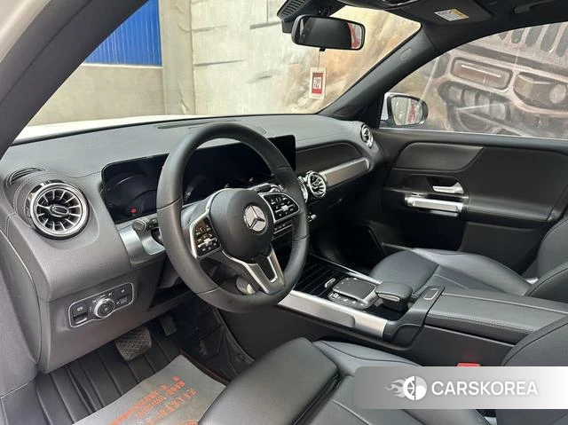 Mercedes-Benz GLB 2022 Белый из Китая, фото 2