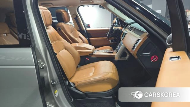 Land Rover Range Rover 4th Generation 2018 Песочный из Кореи, фото 2