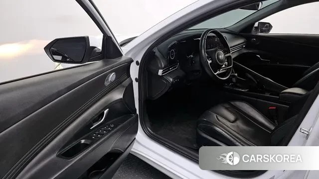 Hyundai Avante (CN7) 2022 Белый из Кореи, фото 2