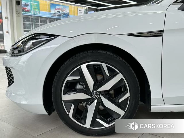Volkswagen Lamando 2024 Белый из Китая, фото 2