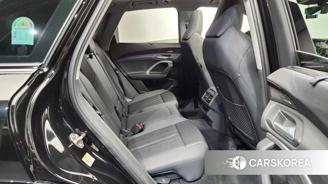 Audi Q5 (80A) 2025 Черный из Кореи, фото 3