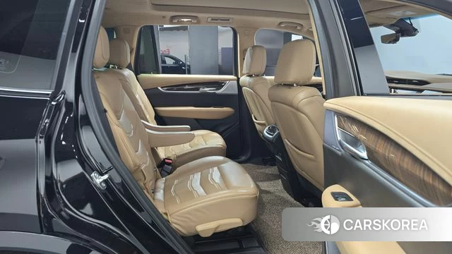 Cadillac XT6 2024 Черный из Кореи, фото 2