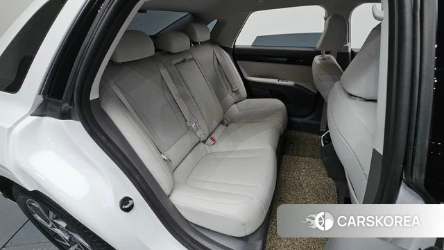 Hyundai Grandeur (GN7) 2023 Белый из Кореи, фото 2