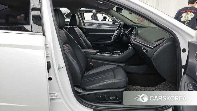 Hyundai Sonata (DN8) 2021 Белый из Кореи, фото 2