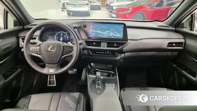 Lexus UX300h 2025 Белый из Кореи, фото 2
