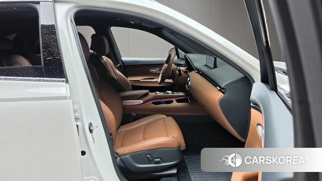 Genesis GV70 2021 Белый из Кореи, фото 2