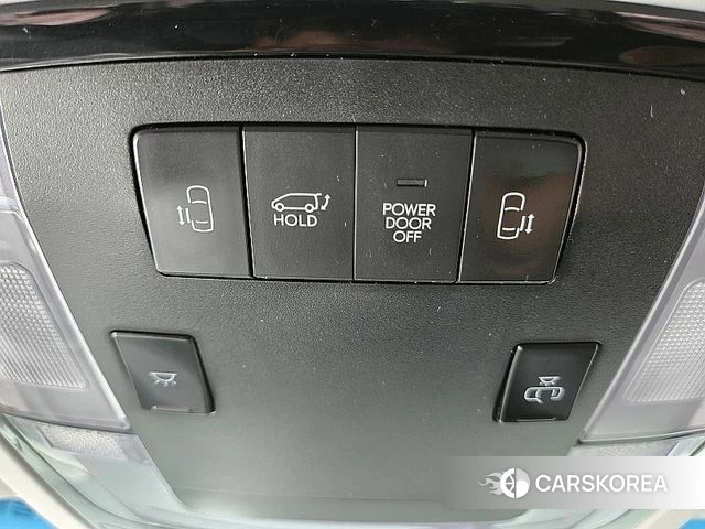 Hyundai Staria 2021 Белый из Кореи, фото 3