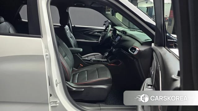 Chevrolet (GM Daewoo) Trailblazer 2022 Белый из Кореи, фото 2