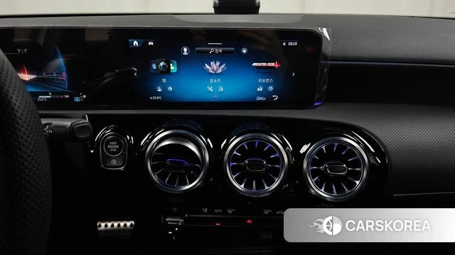 Mercedes-Benz A-Class W177 2025 Белый из Кореи, фото 2