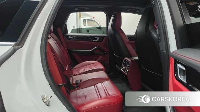 Porsche Cayenne (PO536) id 4937539 из Кореи 2