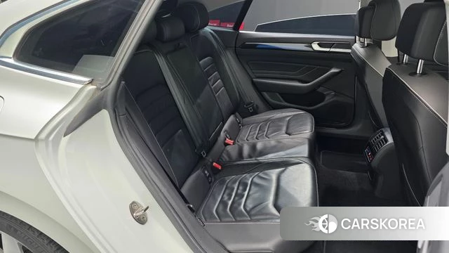 Volkswagen Arteon 2022 Белый из Кореи, фото 2