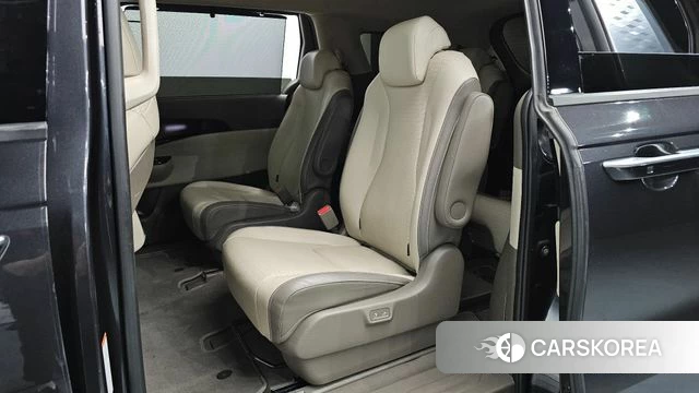 Kia Carnival 4th generation 2020 Серый из Кореи, фото 2