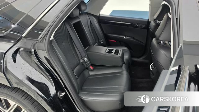 Hyundai Grandeur Hybrid (GN7) 2023 Черный из Кореи, фото 2
