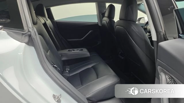 Tesla Model 3 2020 Белый из Кореи, фото 2