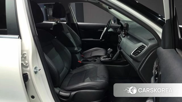 Kia Seltos 2022 Белый из Кореи, фото 2