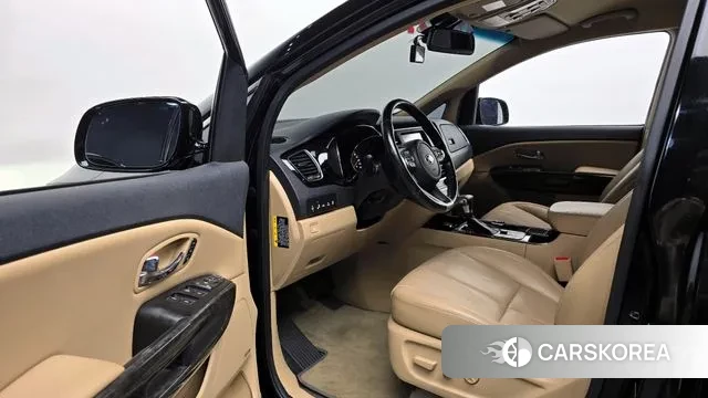 Kia The New Carnival 2018 Черный из Кореи, фото 2