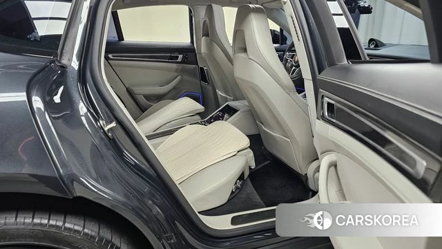 Porsche Panamera (971) 2018 Серый из Кореи, фото 2