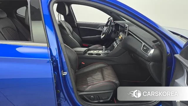 Genesis G70 2019 Синий из Кореи, фото 2