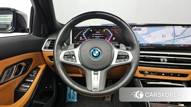 BMW 3 Series (G20) 2023 Черный из Кореи, фото 2
