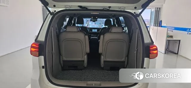 Kia The New Carnival 2018 Белый из Кореи, фото 2