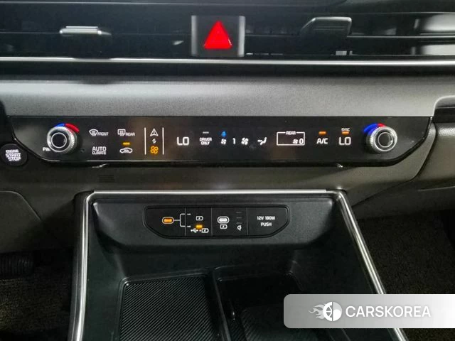 Kia The New Carnival 4th Generation 2025 Белый из Кореи, фото 2