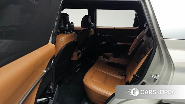 Ssangyong The New Torres 2025 Серебристо-серый из Кореи, фото 2