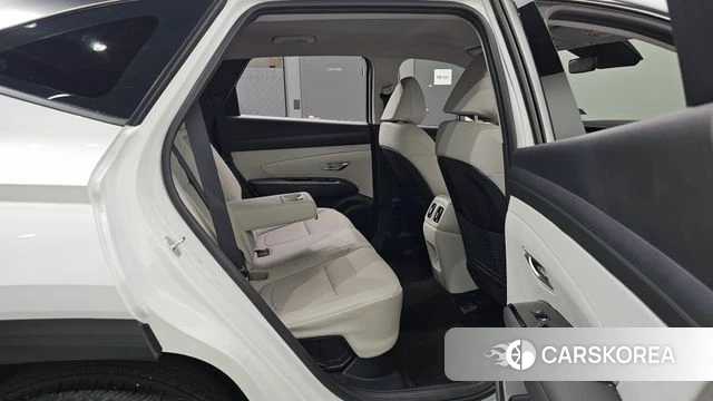 Hyundai The New Tucson Hybrid (NX4) 2024 Белый из Кореи, фото 2