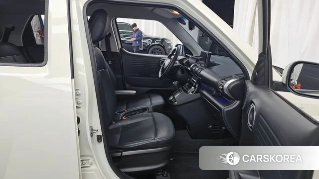Hyundai Casper 2023 Белый из Кореи, фото 2