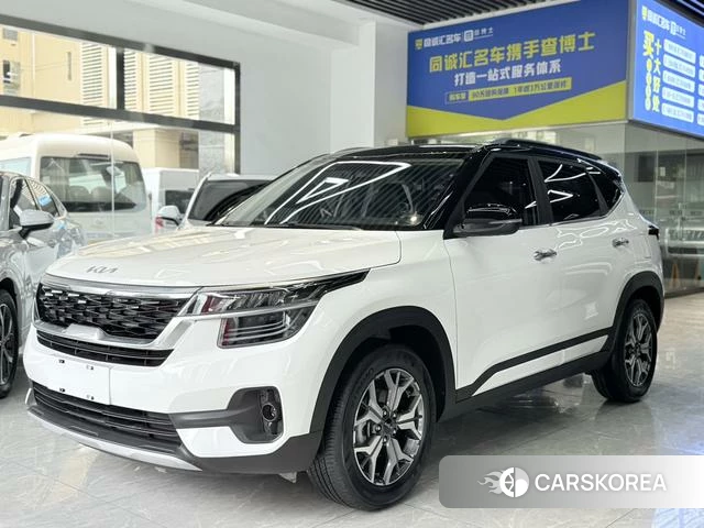 Kia KX3 2023 Белый из Китая, фото 2