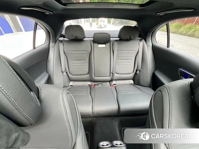 Mercedes-Benz C-class 2025 Белый из Китая, фото 2
