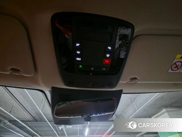 Kia The New Carnival 4th Generation 2025 Белый из Кореи, фото 2