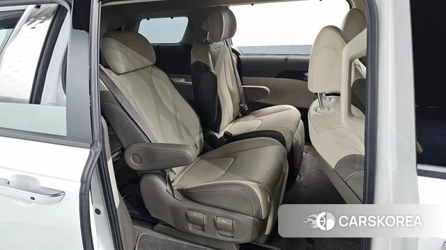 Kia Carnival 4th generation 2022 Белый из Кореи, фото 2