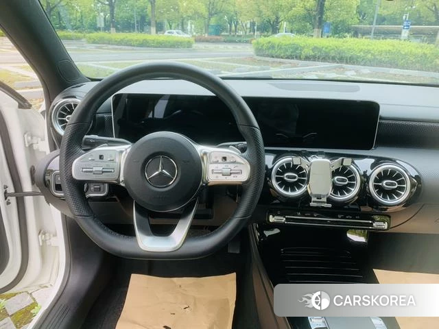 Mercedes-Benz A-Class 2020 Белый из Китая, фото 2
