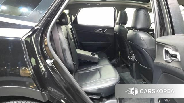 Kia Sportage 5th Generation 2021 Черный из Кореи, фото 2