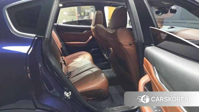 Maserati Levante 2018 Синий из Кореи, фото 2
