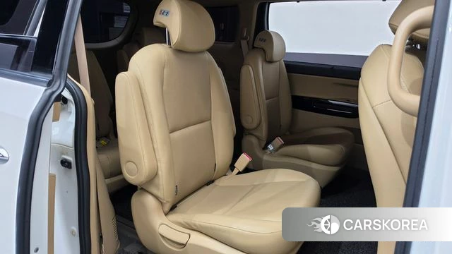 Kia The New Carnival 2018 Белый из Кореи, фото 2
