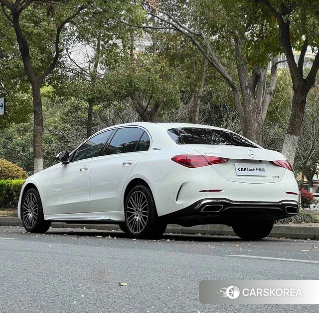 Mercedes-Benz C-class 2024 Белый из Китая, фото 2