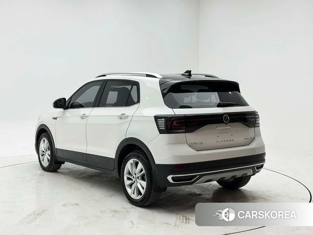 Volkswagen T-Cross 2021 Белый из Китая, фото 2