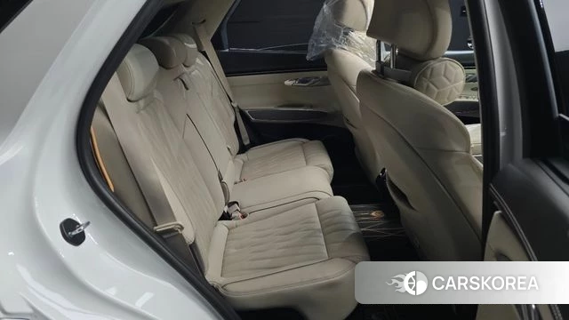Genesis GV70 2022 Белый из Кореи, фото 2